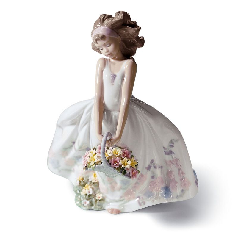 Lladro "Wildflowers" Porcelain Figurine image number 0