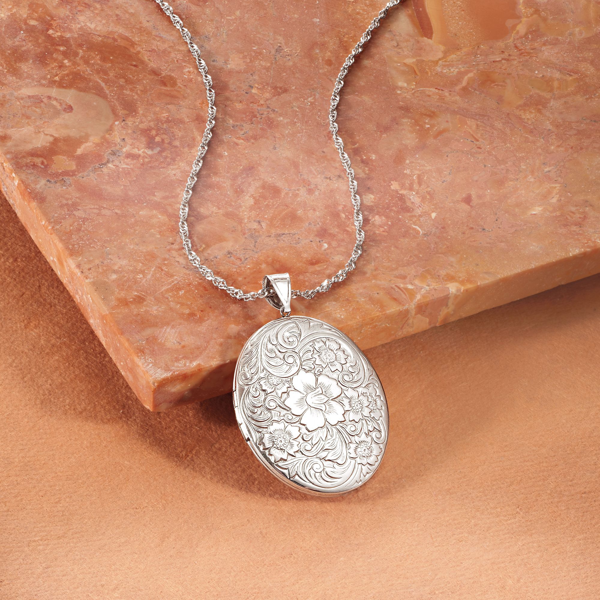 アクセサリー locket necklace silver / LORO locket necklace 01 SV｜LORO(ロロ)公式通販