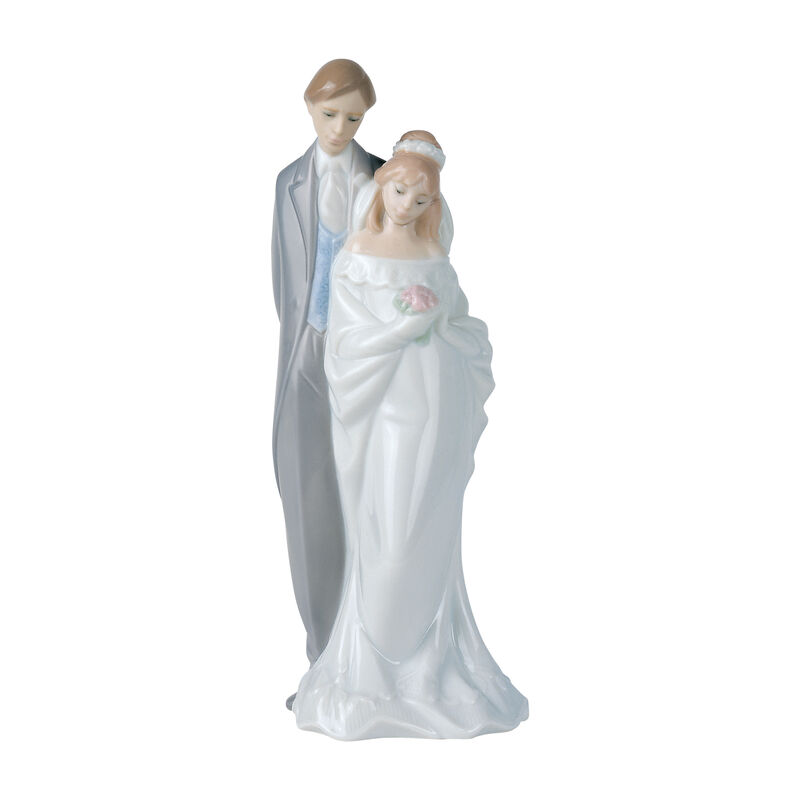 Nao &quot;Love Always&quot; Porcelain Figurine image number 0