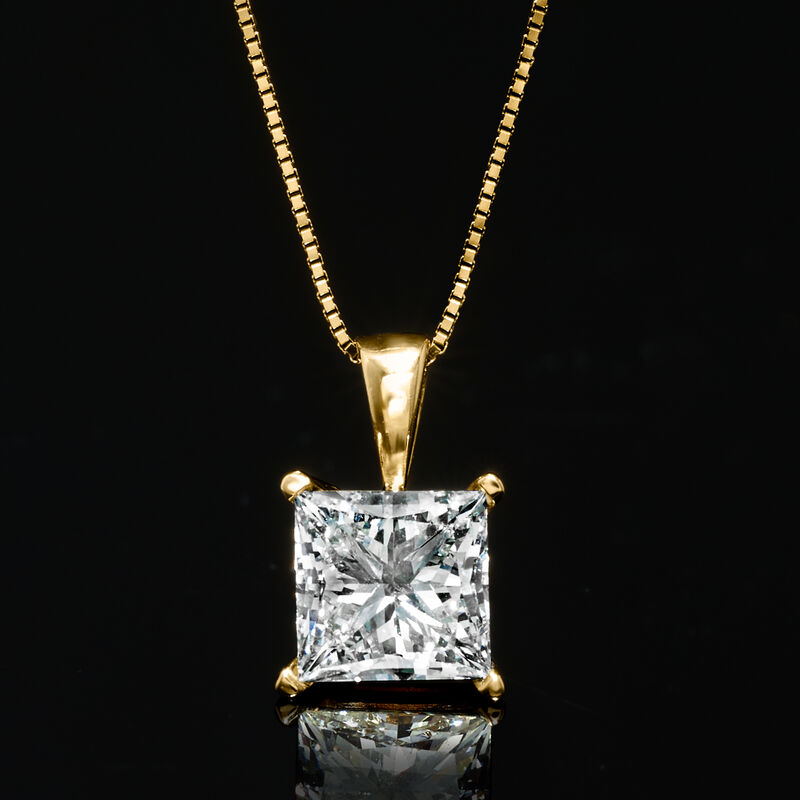 2.00 Carat Princess-Cut Lab-Grown Diamond Pendant Necklace in 14kt Yellow Gold image number 2