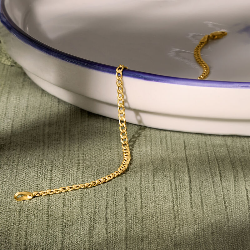 4.3mm 10kt Yellow Gold Curb-Link Bracelet image number 3