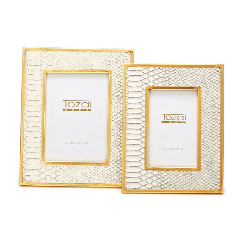 Set of 2 White Python Photo Frames with Gold-Plated Edge image number 0