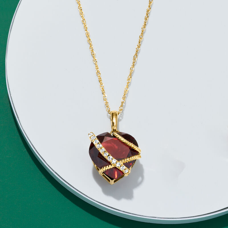 3.60 Carat Garnet Heart Pendant Necklace with Diamonds in 14kt Yellow Gold image number 2