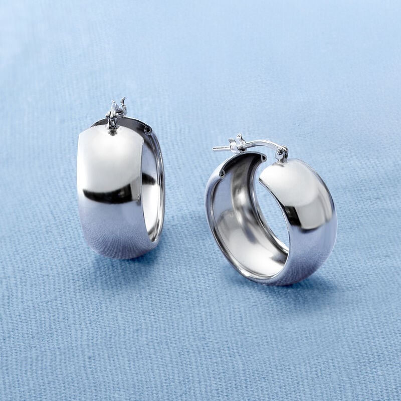 Italian Sterling Silver Hoop Earrings. 7/8" image number 4