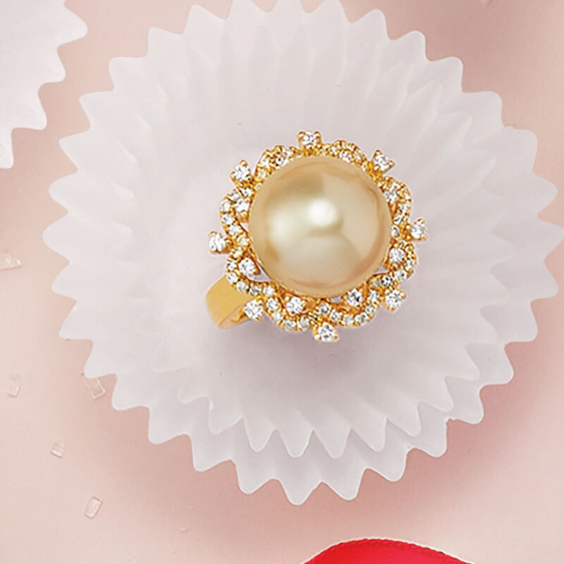 12-12.5mm Golden Cultured South Sea Pearl and Yellow and White Diamond Ring in 18kt Yellow Gold image number 3