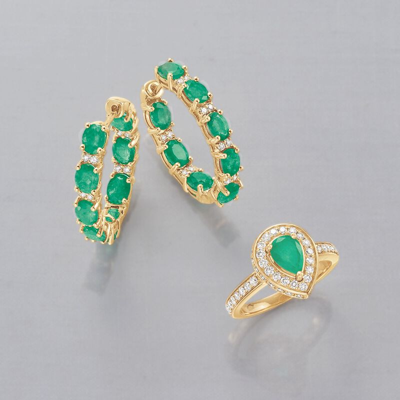 .60 Carat Emerald and .80 ct. t.w. Diamond Ring in 18kt Yellow Gold image number 4