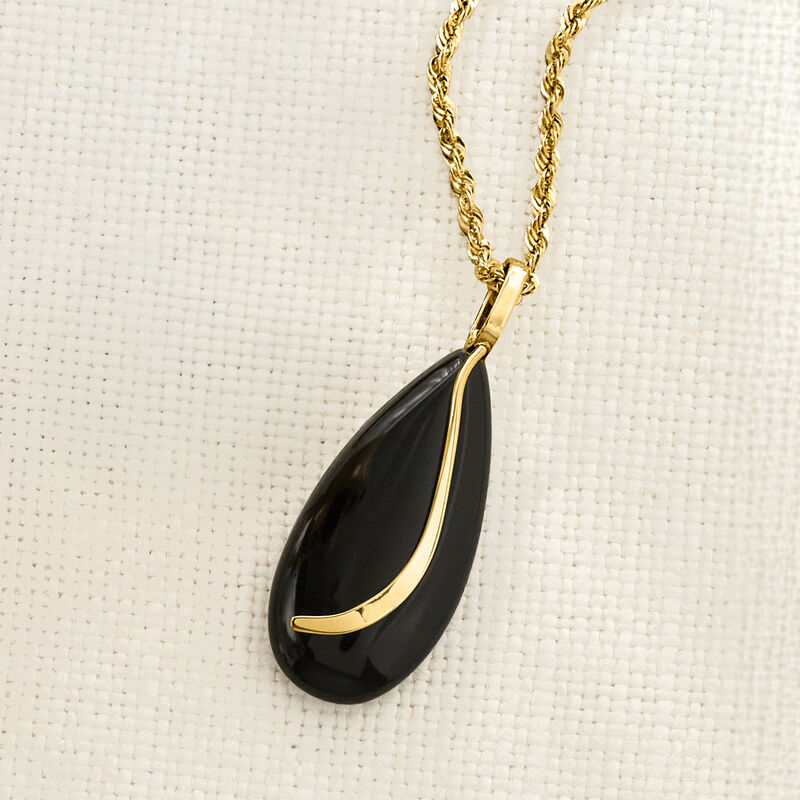 Onyx Teardrop Pendant in 14kt Yellow Gold image number 3
