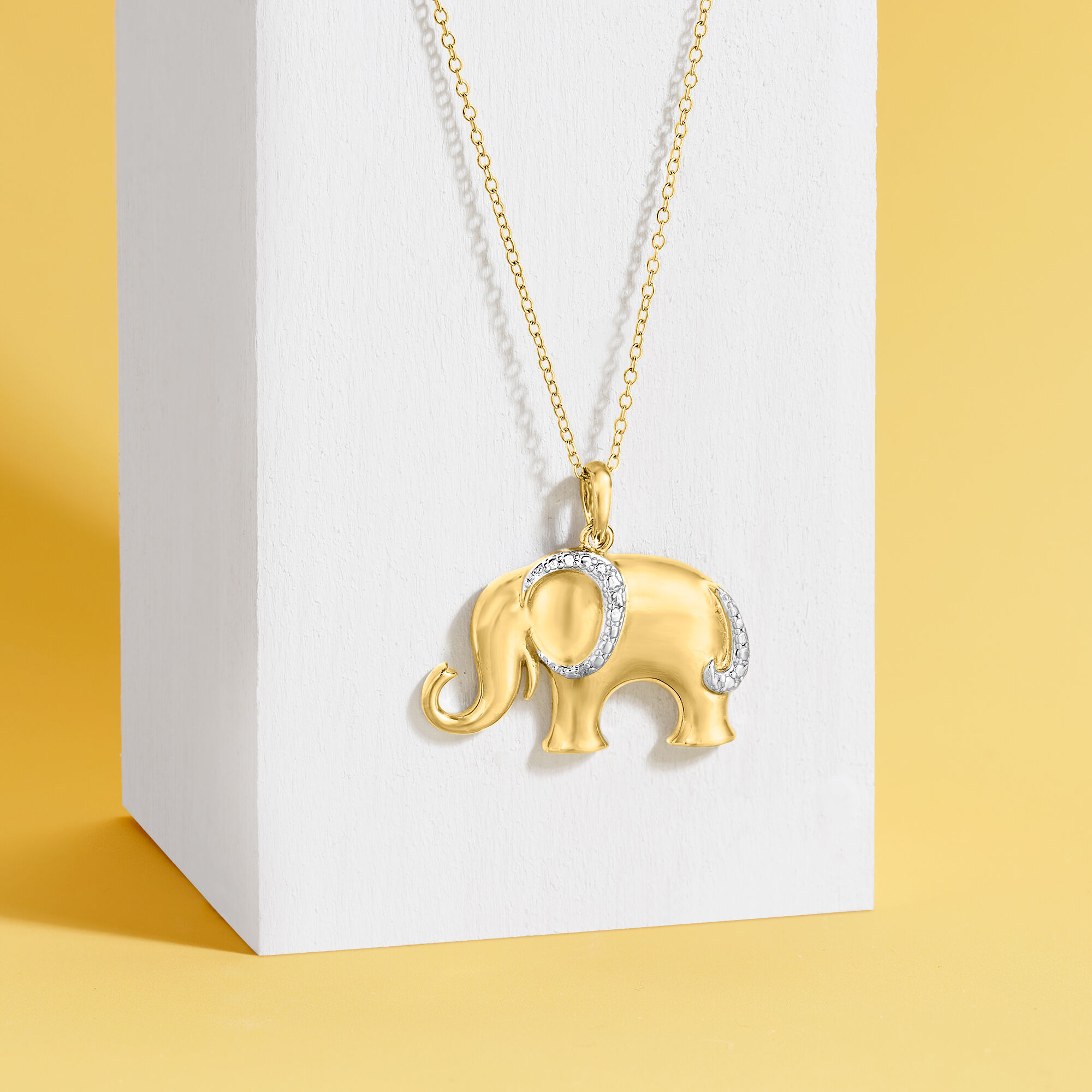 Elephant pendants jewelry best sale