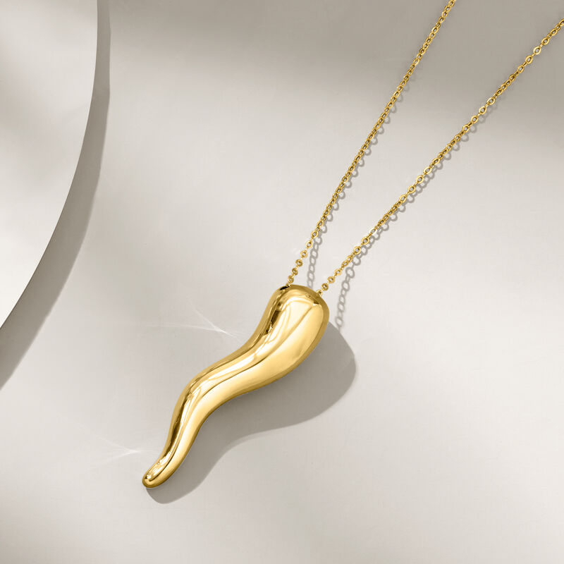 14kt Yellow Gold Italian Horn Pendant Necklace. 18&quot; image number 2