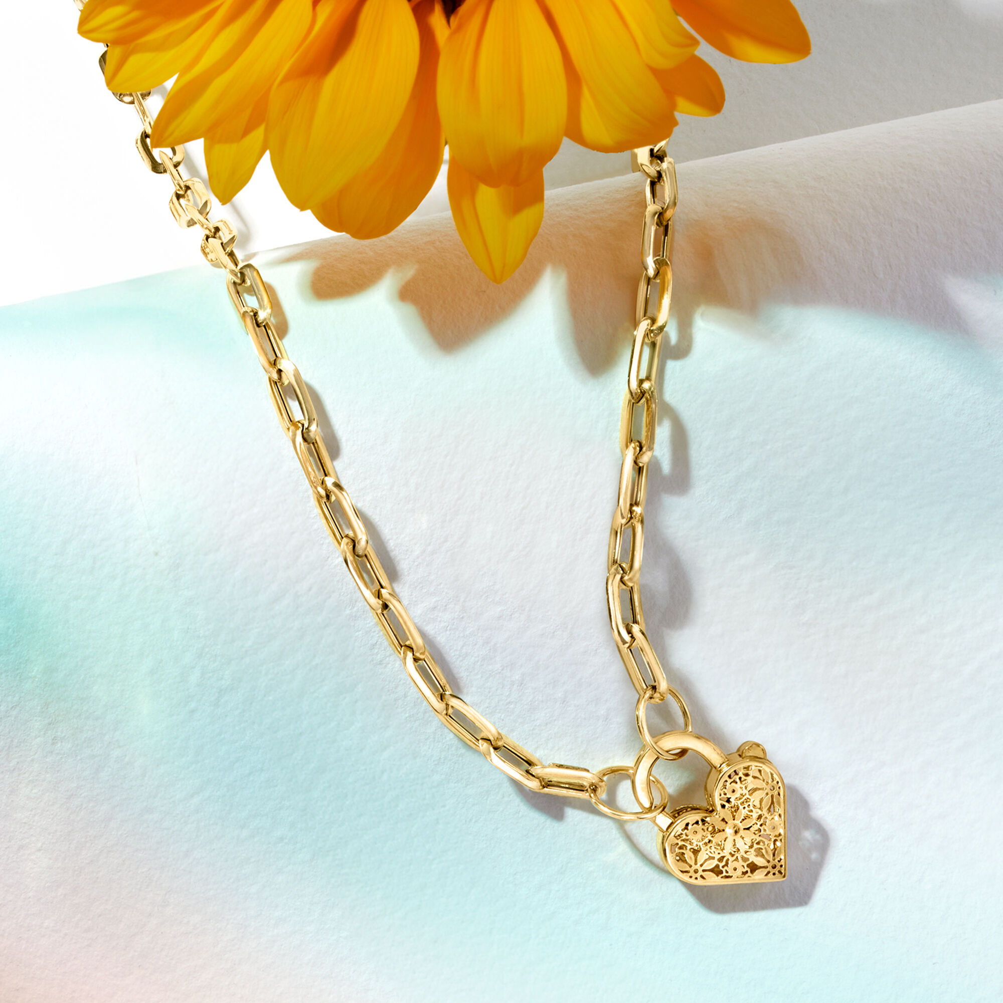 Italian 14kt Yellow Gold Floral Embroidery Heart Lock Paper