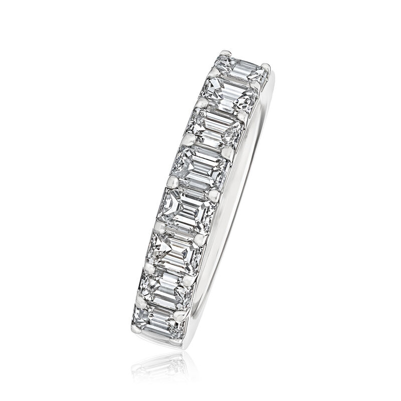 1.25 ct. t.w. Diamond Wedding Band in Platinum image number 1