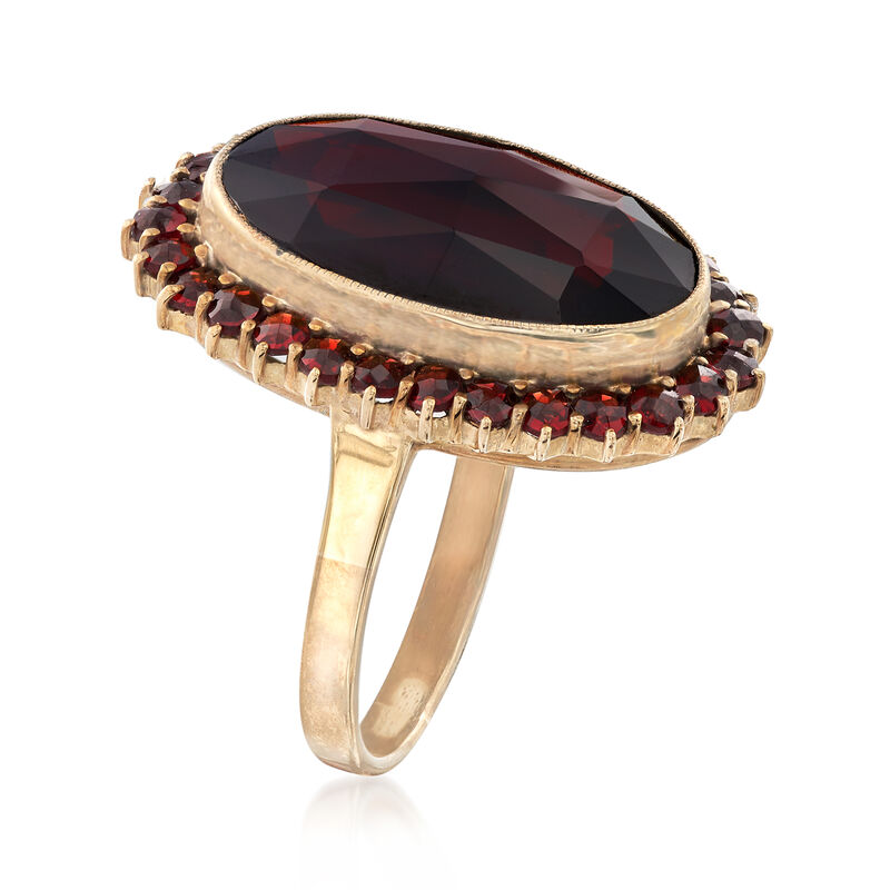 C. 1930 Vintage Burgundy Glass Ring in 8kt Yellow Gold. Size 6.25 image number 2