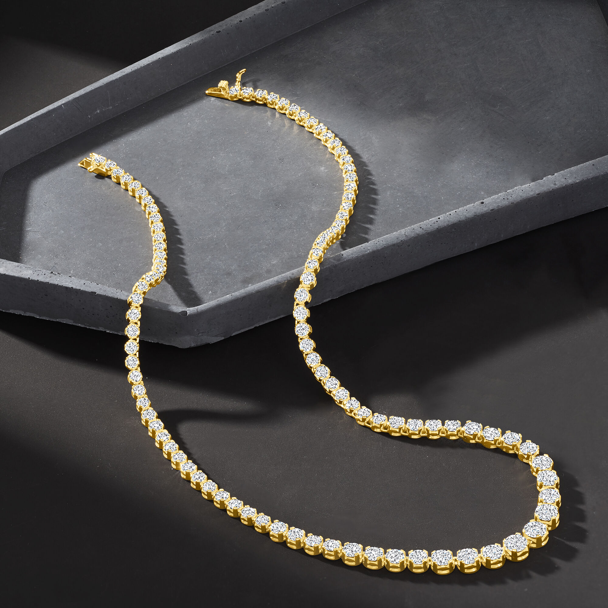 【Golden Concept】Necklace - Tennis ブラック 海外限定 20.00 ct. t.w. Graduated CZ Tennis Necklace in 14kt Gold