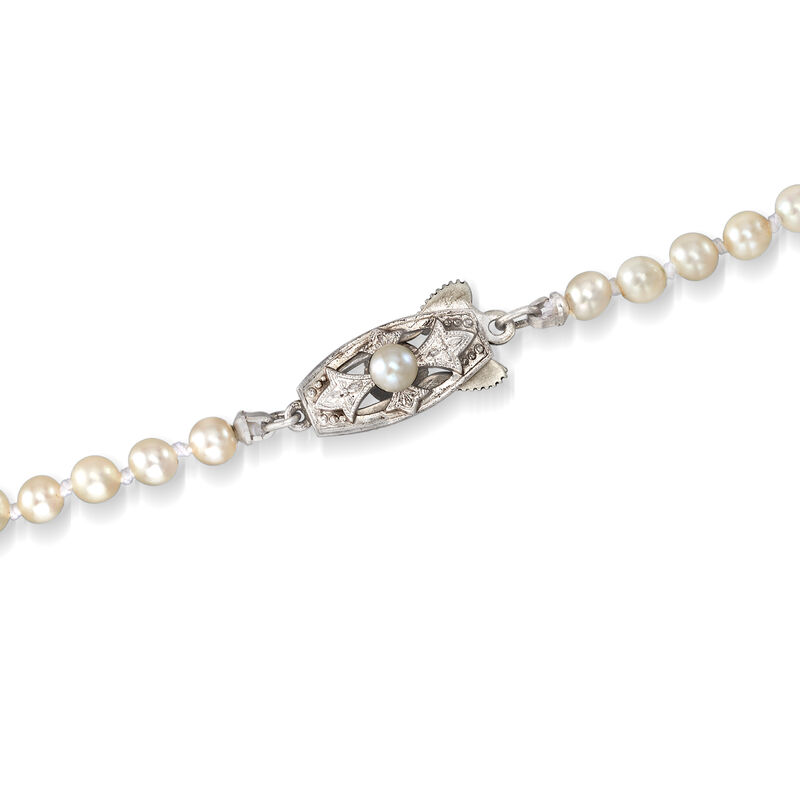 C. 1950 Vintage Graduated Pearl Strand Necklace with Sterling Silver. 20.5&quot; image number 2