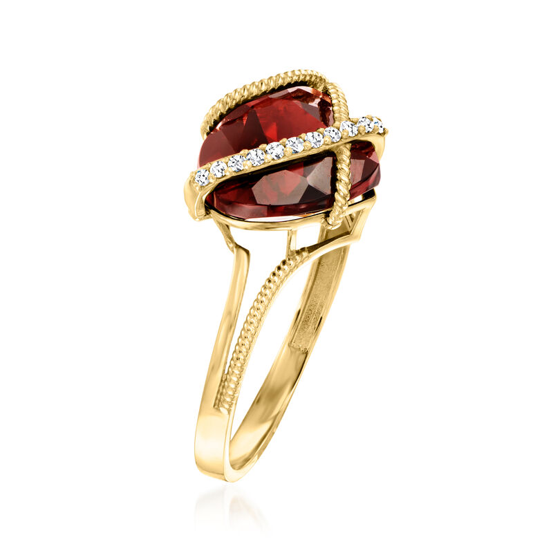 3.60 Carat Garnet Heart Ring with Diamonds in 14kt Yellow Gold image number 2