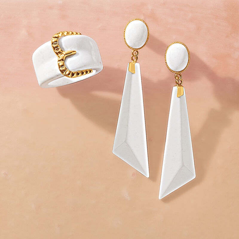 White Agate Buckle Ring with 14kt Yellow Gold image number 2