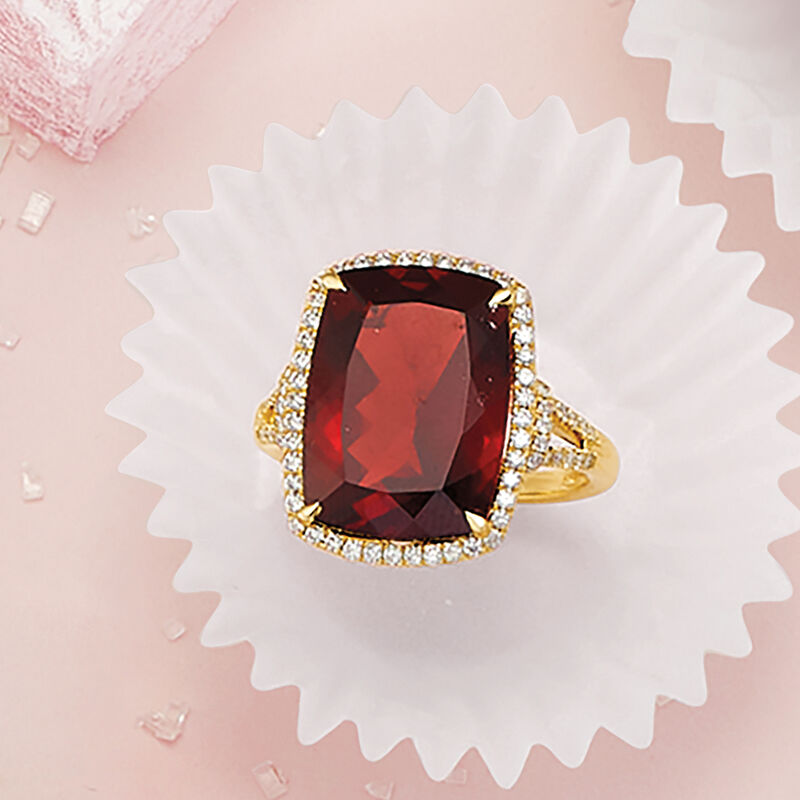 13.00 Carat Garnet and .40 ct. t.w. Diamond Ring in 14kt Yellow Gold image number 3