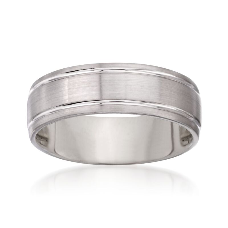 Men's 7mm 14kt White Gold Wedding Ring image number 0