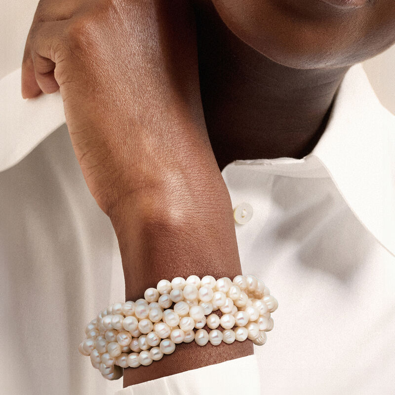 6-7mm Cultured Pearl Braided Stretch Bracelet. 8&quot; image number 1
