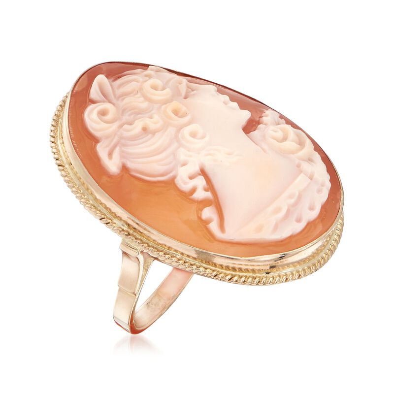 Italian Oval Shell Cameo Ring in 14kt Yellow Gold image number 2