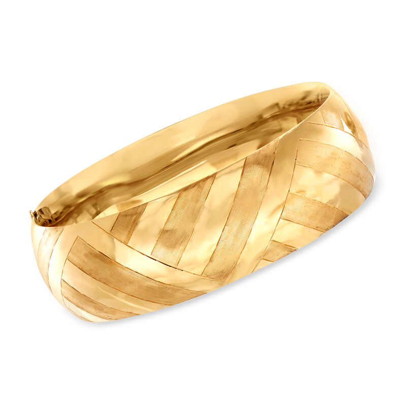 C. 1970 Vintage 14kt Yellow Gold Diagonal Design Bangle Bracelet image number 0