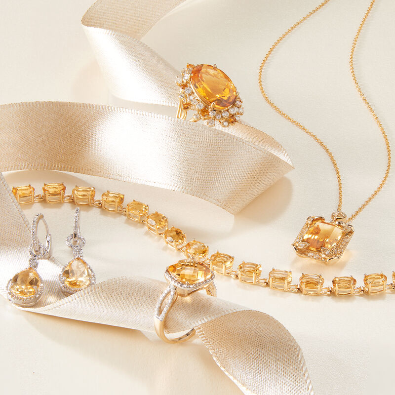 3.50 Carat Citrine and .19 ct. t.w. Diamond Ring in 14kt Yellow Gold image number 3