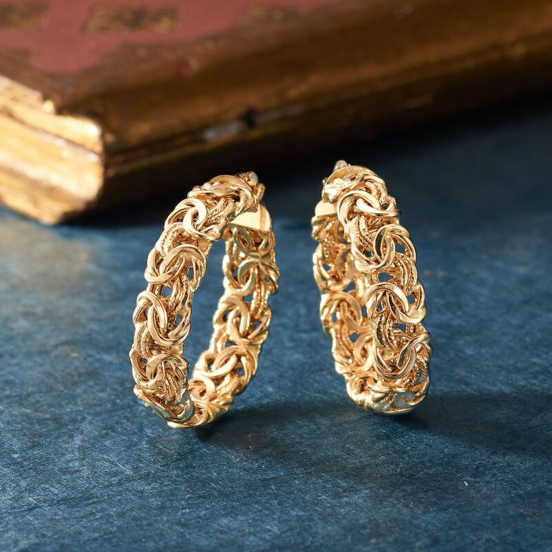 Italian 18kt Yellow Gold Byzantine Hoop Earring. 1 1/4&quot; image number 4