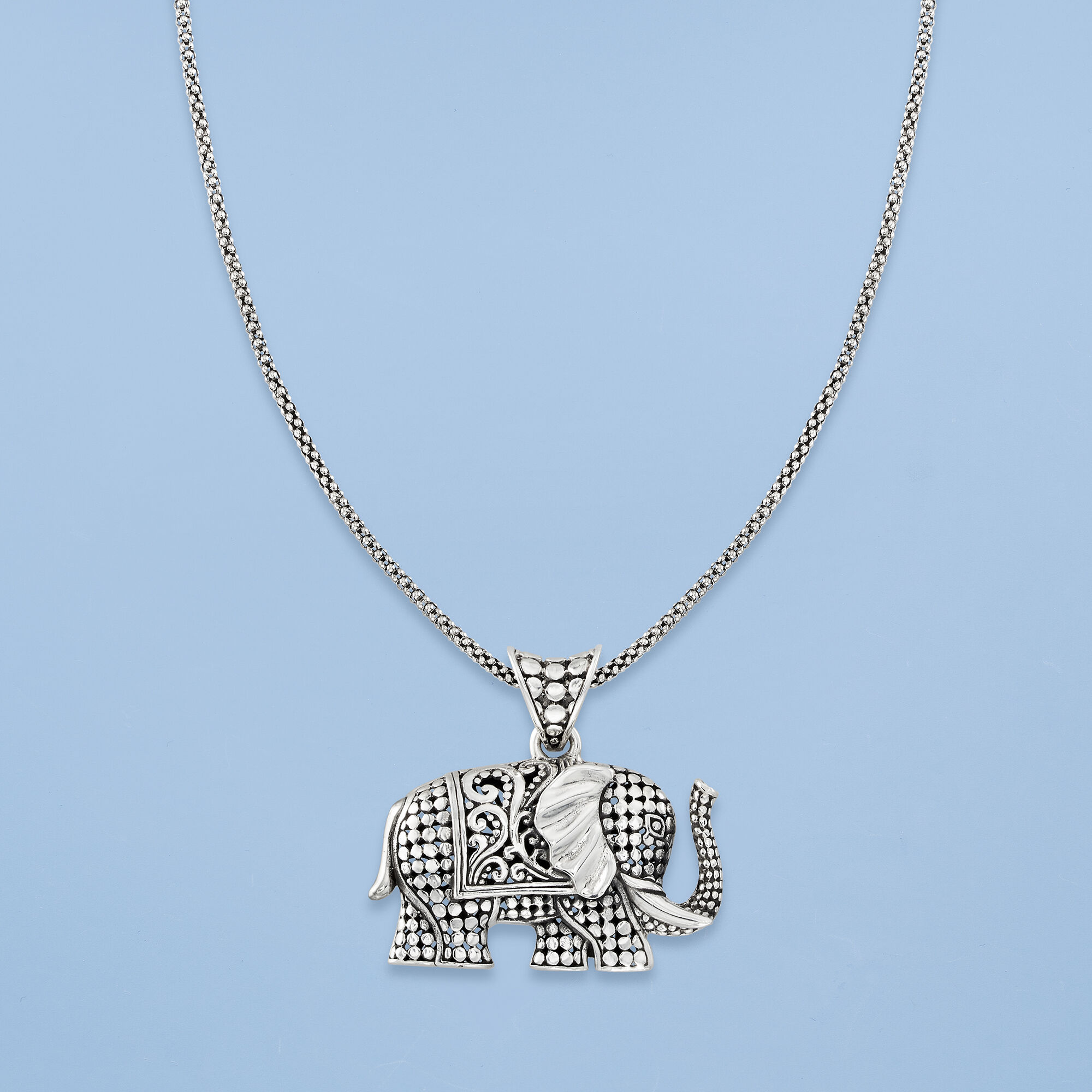 Sterling Silver Bali Style Elephant Pendant Necklace. 18