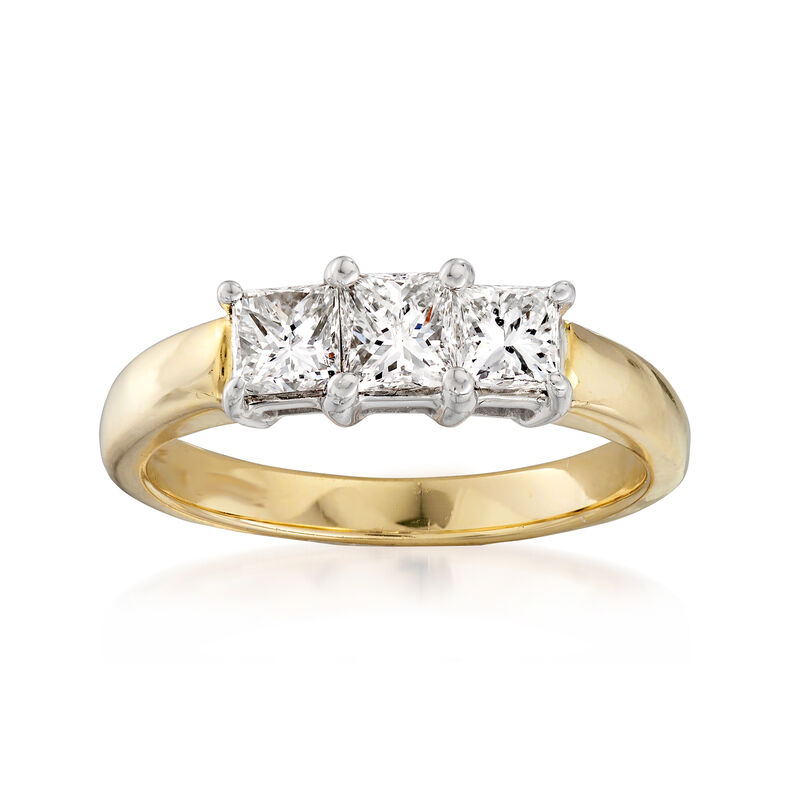 C. 1980 Vintage 1.10 ct. t.w. Diamond Ring in 14kt Yellow Gold image number 0
