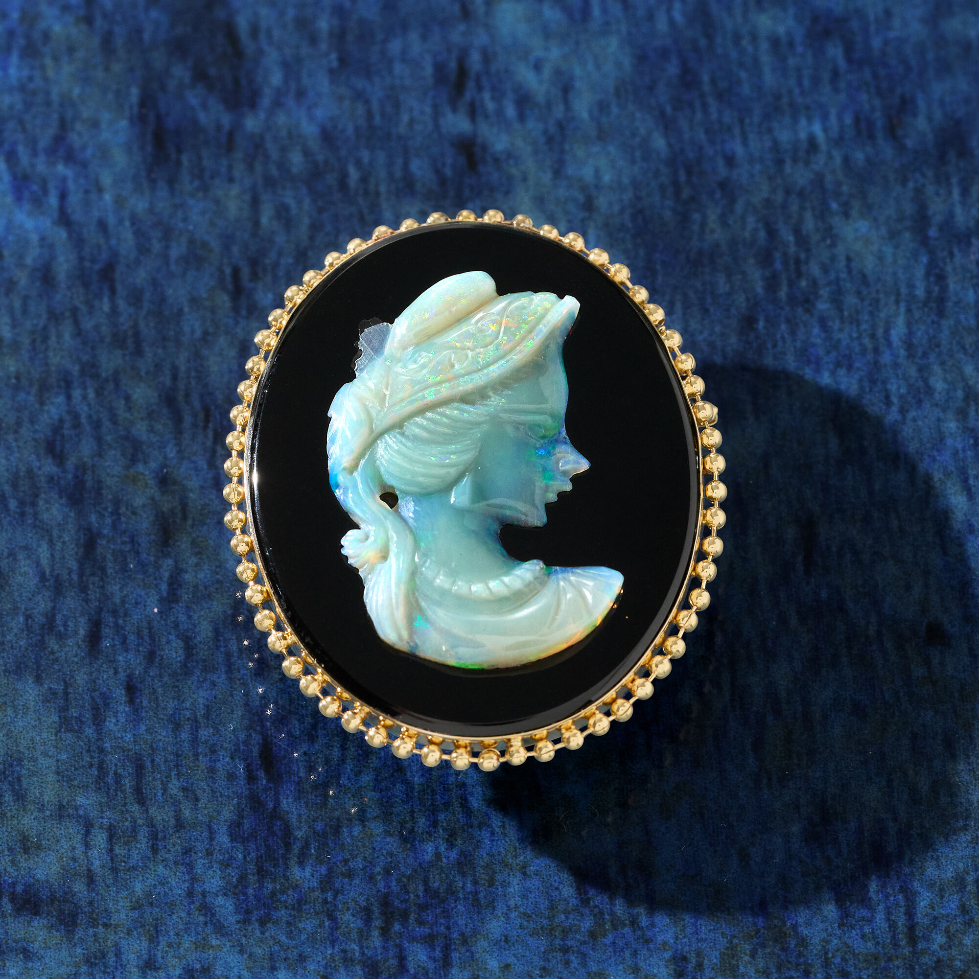 C. 1980 Vintage Black Onyx and Opal Cameo Pin/Pendant in 18kt Yellow Gold