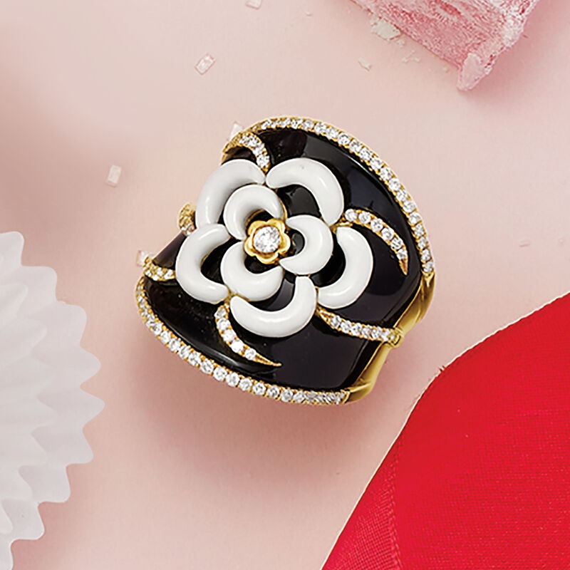 Black Onyx, White Agate and .70 ct. t.w. Diamond Flower Ring in 18kt Yellow Gold image number 4
