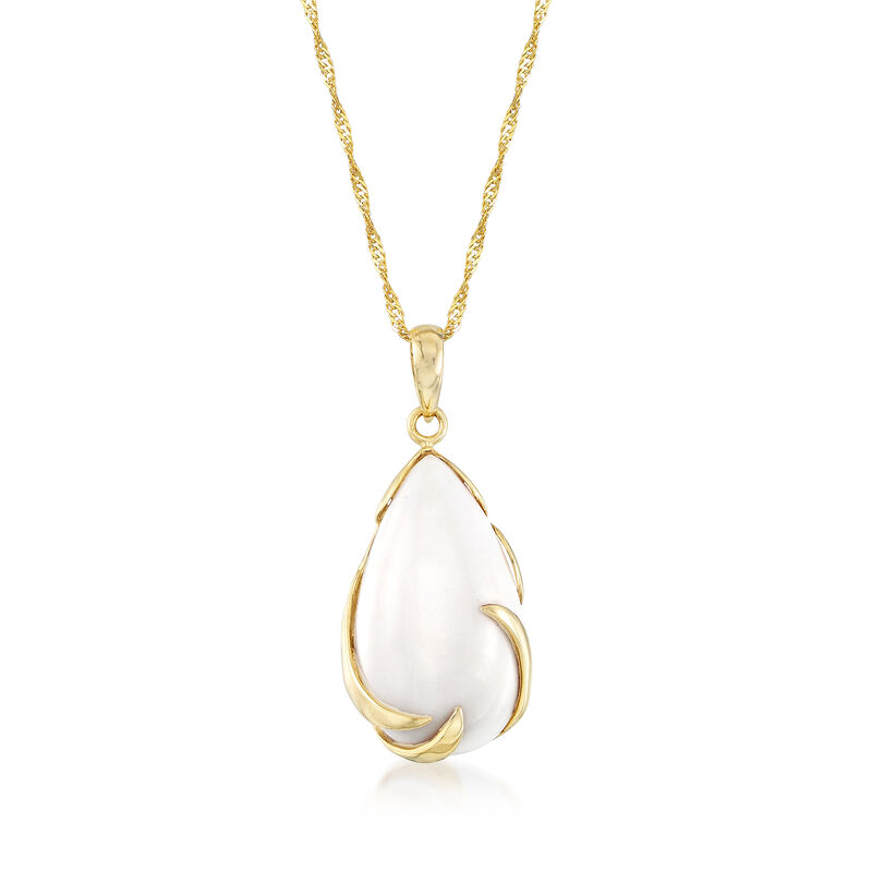 20x11mm White Agate Pendant Necklace in 14kt Yellow Gold image number 0