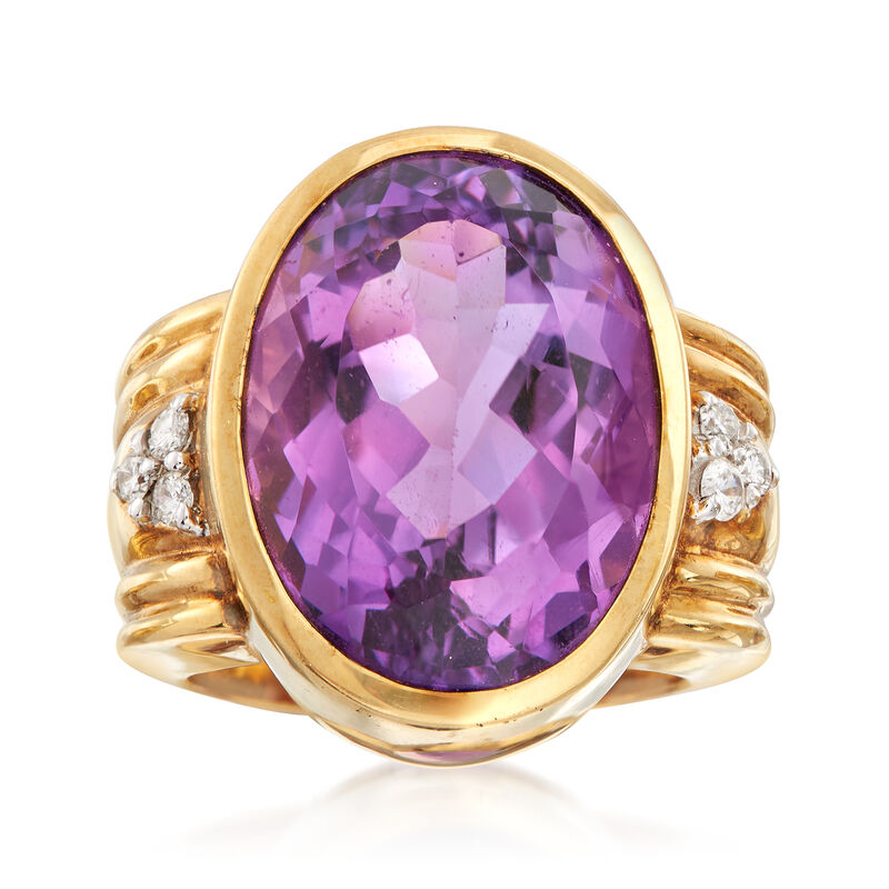 C. 1980 Vintage 16.90 Carat Amethyst Ring with Diamonds in 14kt Yellow Gold image number 0