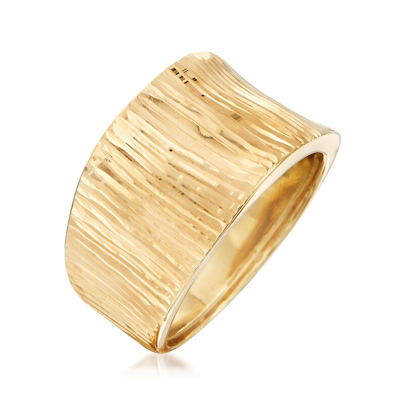 Italian 18kt Yellow Gold Diamond-Cut Striped Ring image number 2