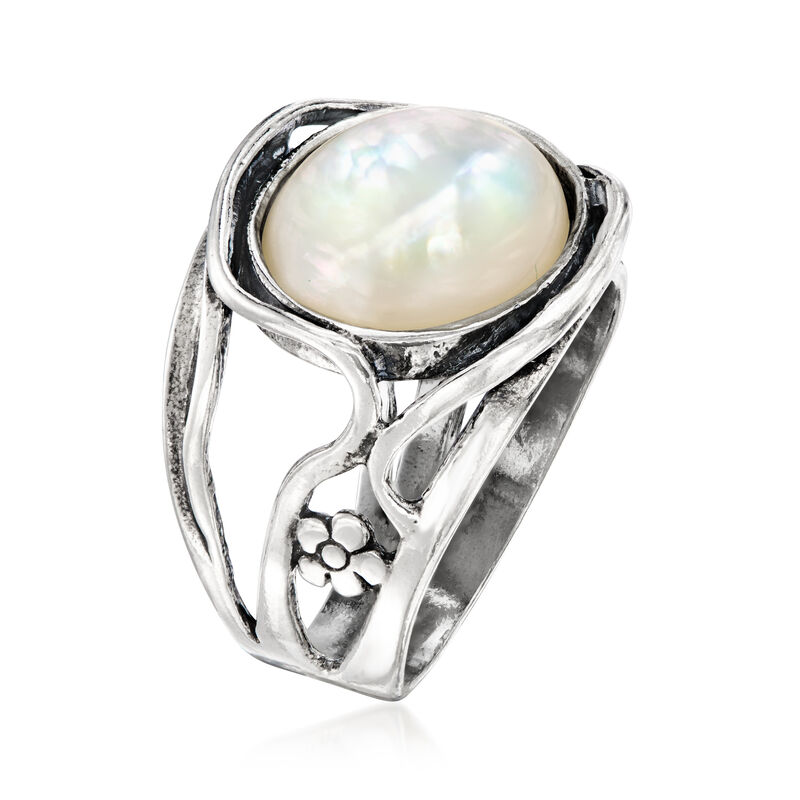 Mother-of-Pearl Ring in Sterling Silver image number 2