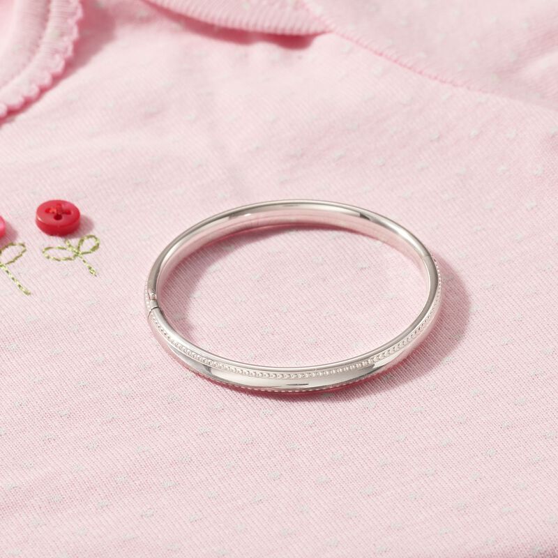 Child's Sterling Silver Beaded-Edge Bangle Bracelet. 5.25&quot; image number 1