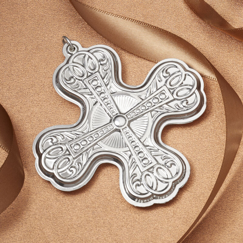 Gorham 2022 Annual Sterling Silver Cross Ornament - 9th Edition image number 6