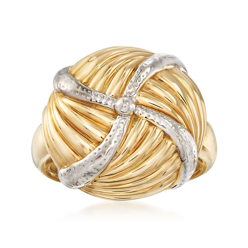 14kt Yellow Gold Ribbed Pinwheel Ring. Size 9 image number 0