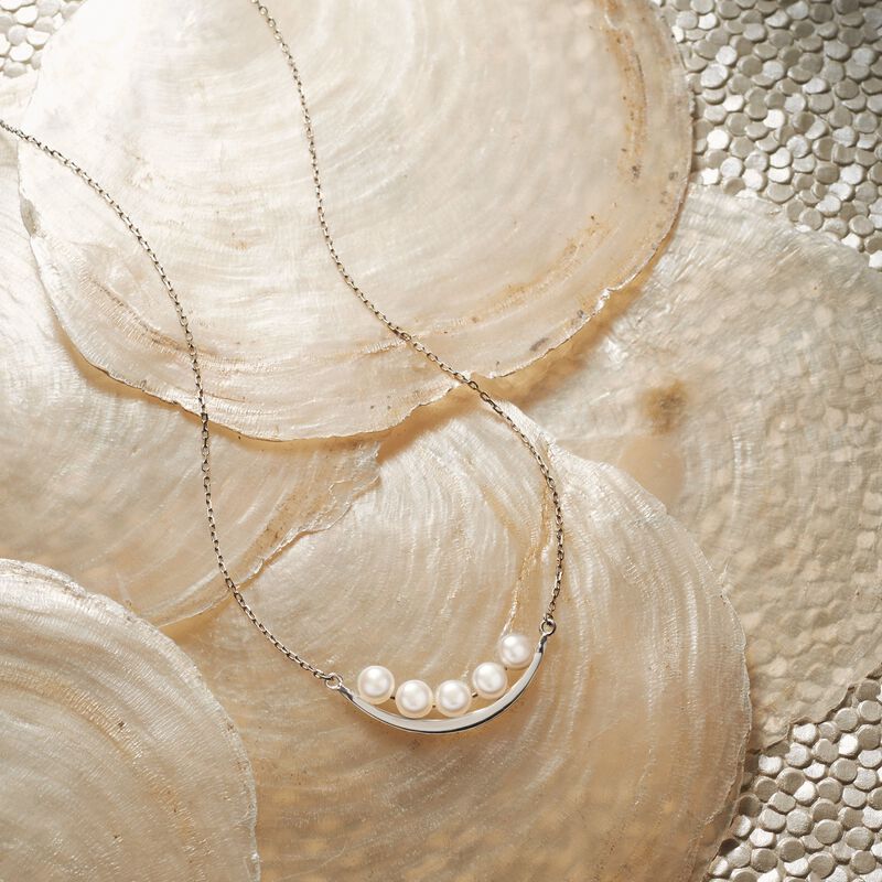 5.5-6mm Cultured Pearl Curved Bar Necklace in Sterling Silver image number 2