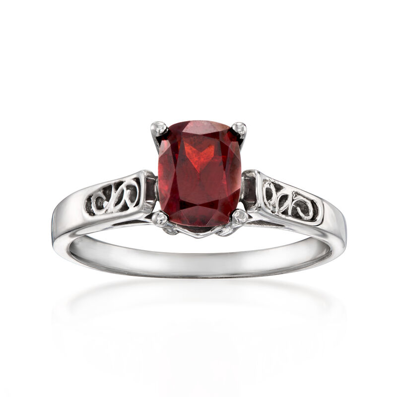 C. 1990 Vintage 1.20 Carat Garnet Ring in 14kt White Gold. Size 6 image number 0