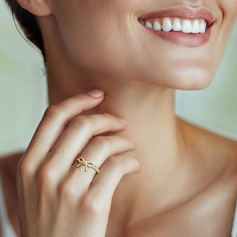 10kt Yellow Gold Bow Ring image number 1