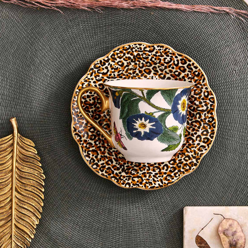 Spode "Creatures of Curiosity" Set of 4 Assorted Teacups with Saucers image number 11