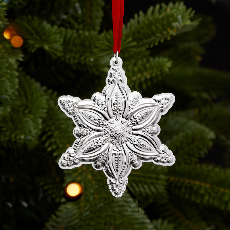 Towle 2023 Sterling Silver Annual "Old Master" Snowflake Ornament - 34th Edition image number 2