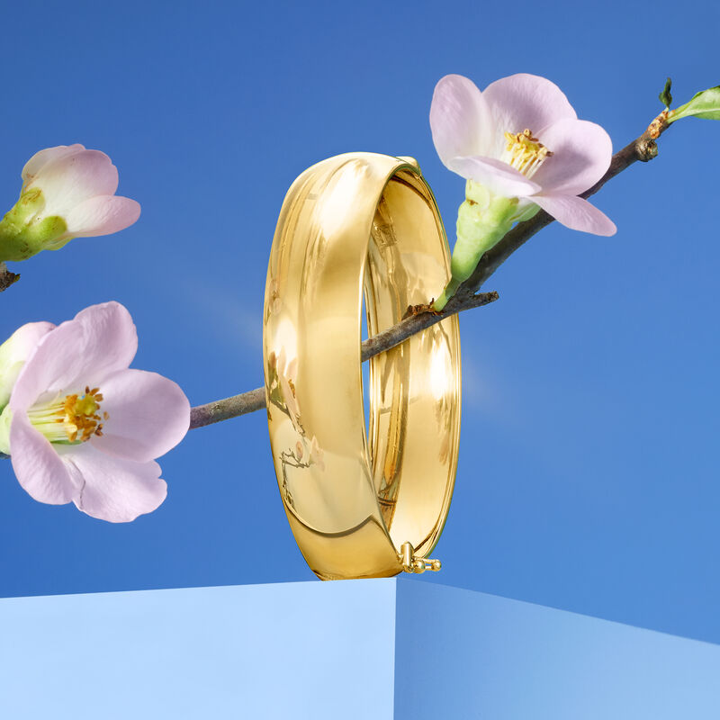 Italian 14kt Yellow Gold Bangle Bracelet image number 2