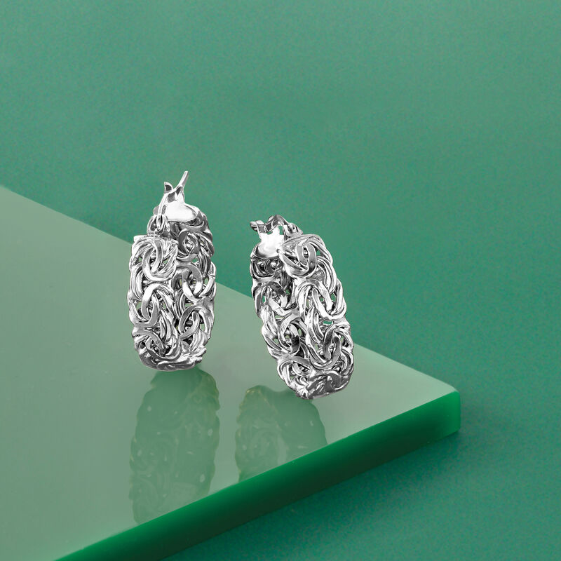 14kt White Gold Byzantine Hoop Earrings image number 2