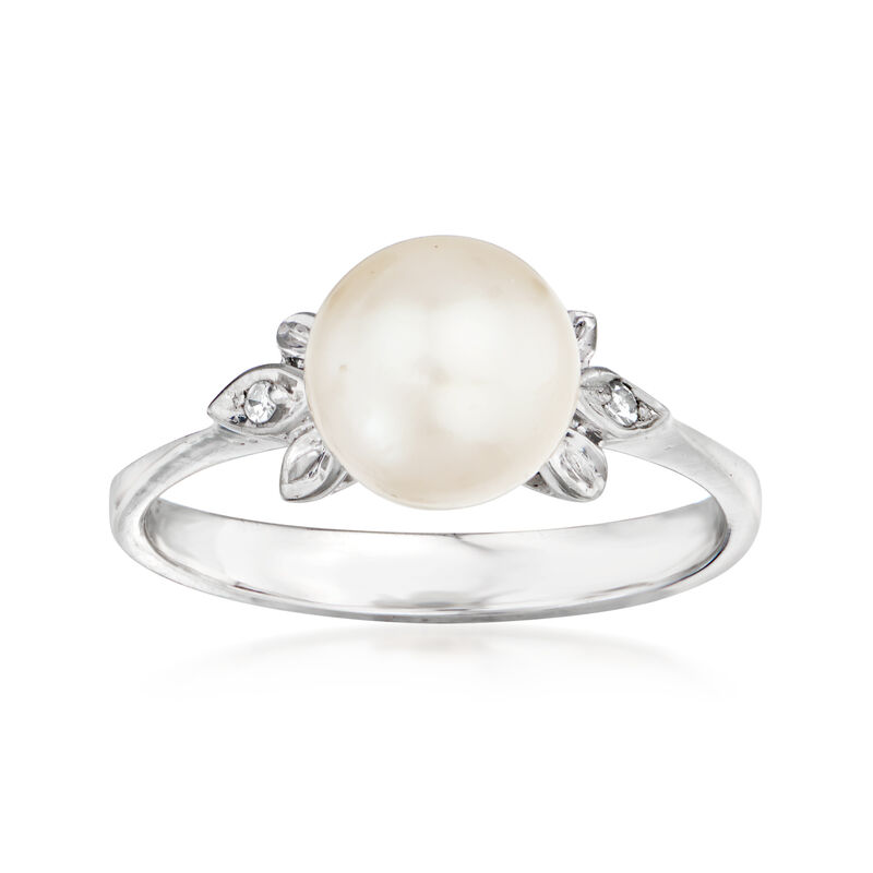 C. 1970 Vintage 7.5mm Cultured Pearl Floral Ring in 14kt White Gold. Size 5.5 image number 0
