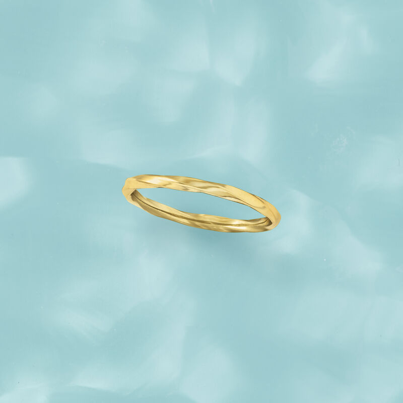 18kt Yellow Gold Twisted Ring image number 3