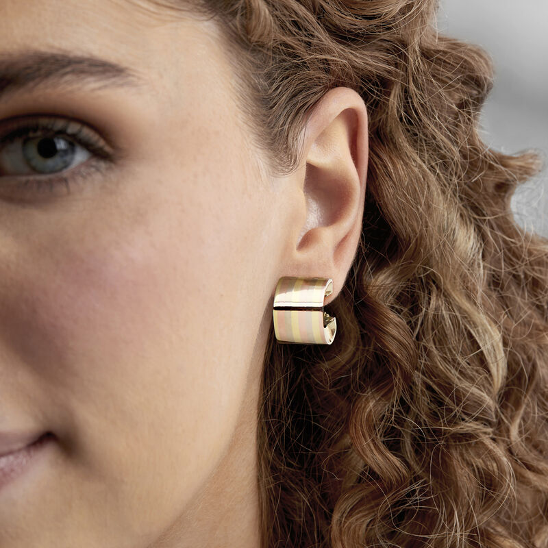 C. 1980 Vintage 14kt Tri-Colored Gold Curved Earrings image number 1