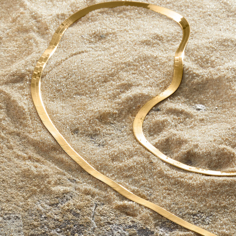 3mm 10kt Yellow Gold Herringbone Necklace image number 2