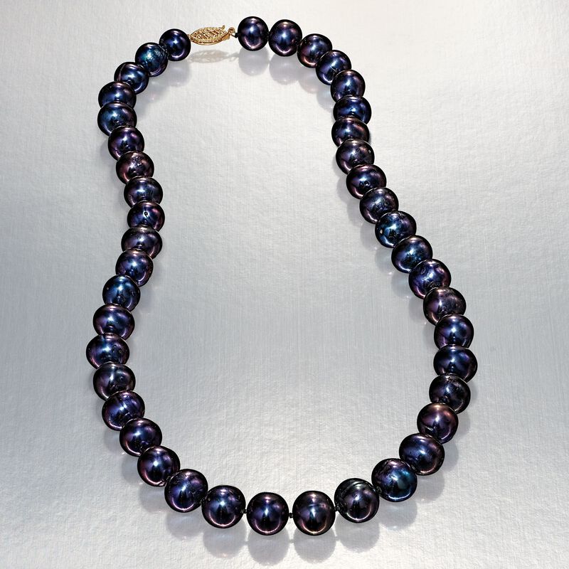 9.5-10.5mm Black Cultured Pearl Necklace with 14kt Yellow Gold image number 2